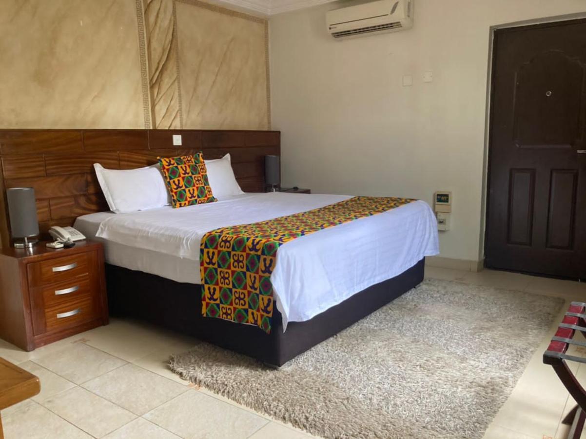 Airport West Hotel Accra Exterior foto