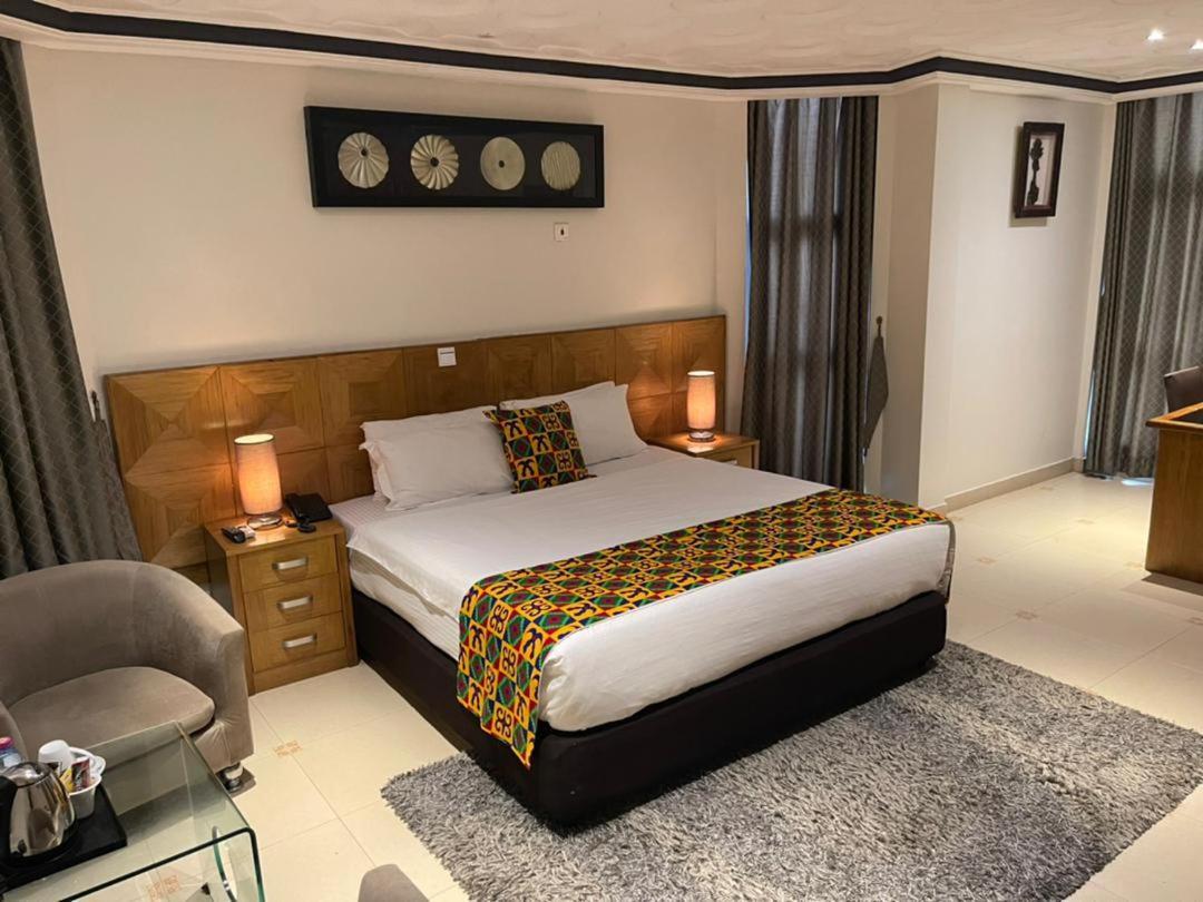 Airport West Hotel Accra Exterior foto