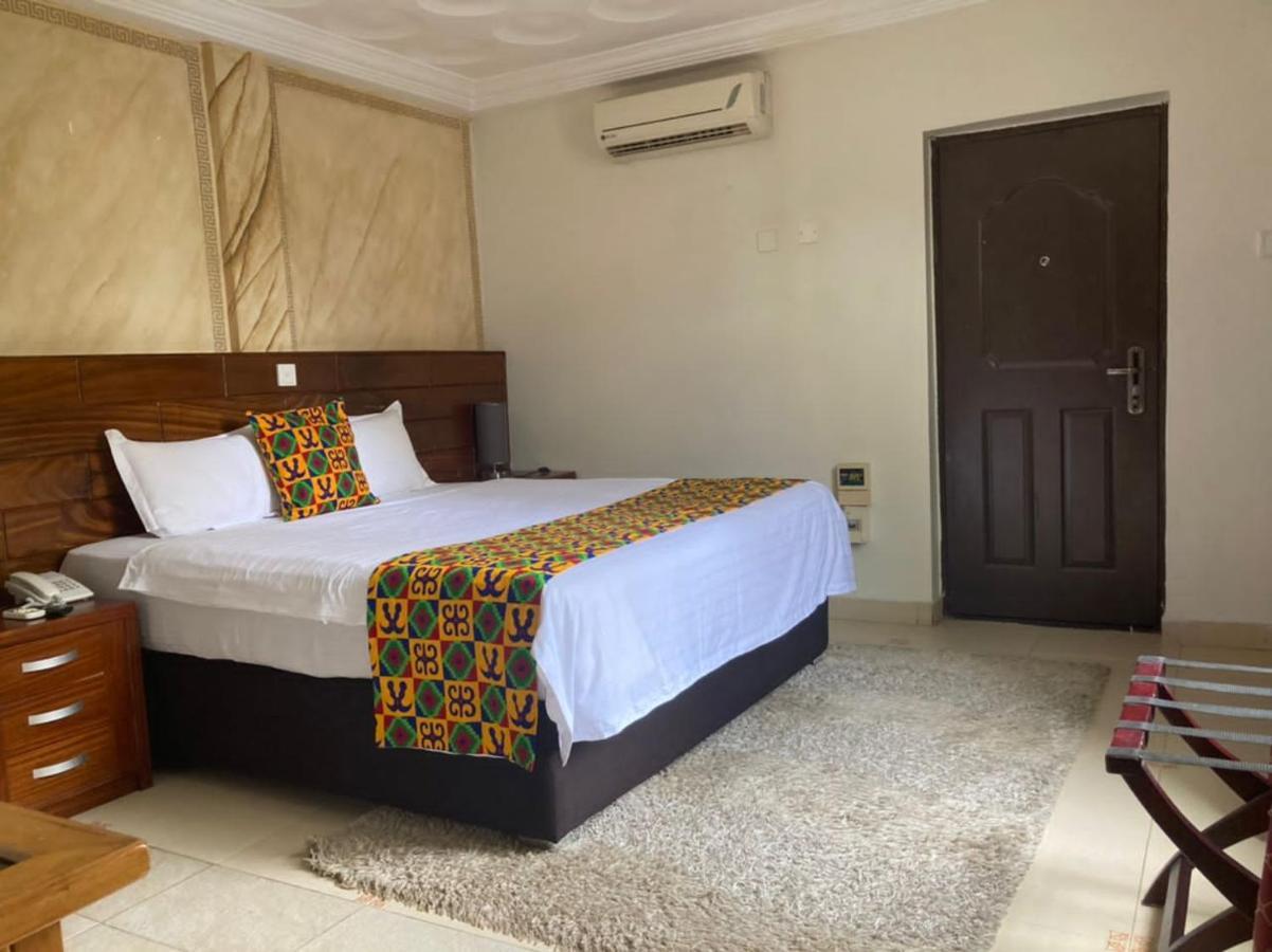 Airport West Hotel Accra Exterior foto