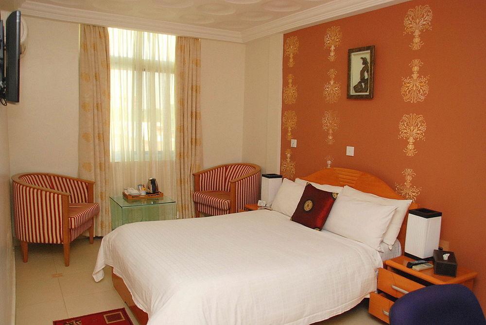 Airport West Hotel Accra Exterior foto