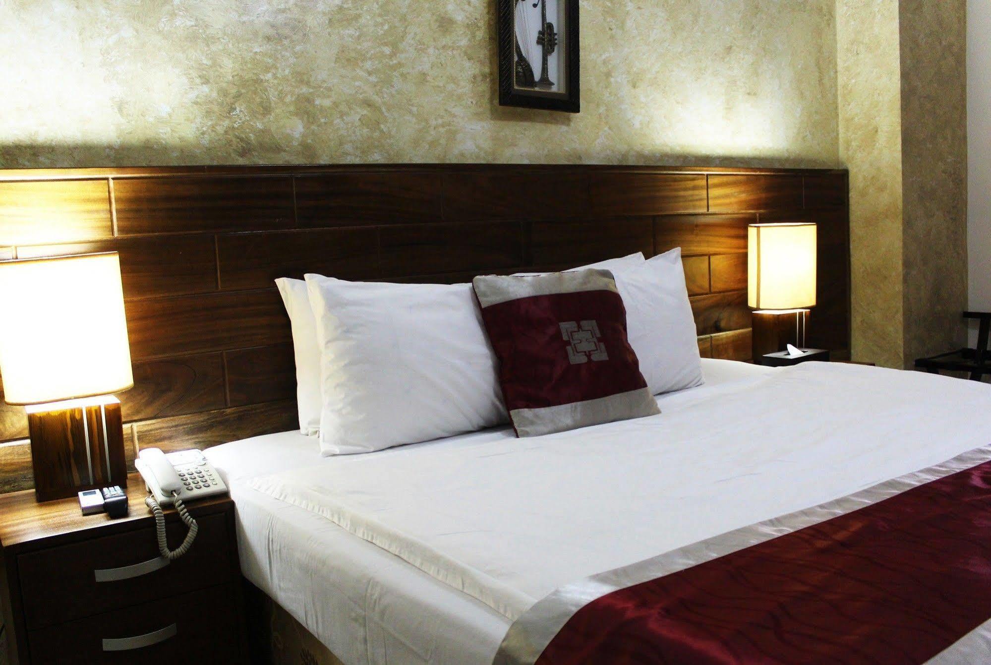 Airport West Hotel Accra Exterior foto
