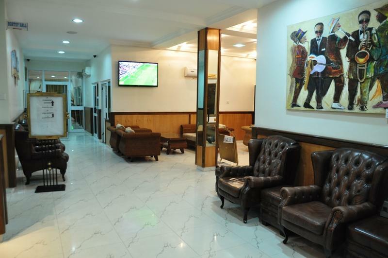 Airport West Hotel Accra Exterior foto