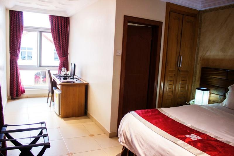 Airport West Hotel Accra Exterior foto